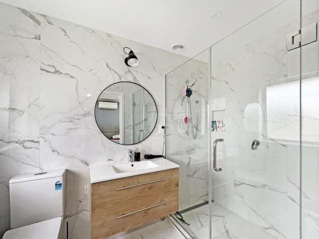 84 James Line 2140_4