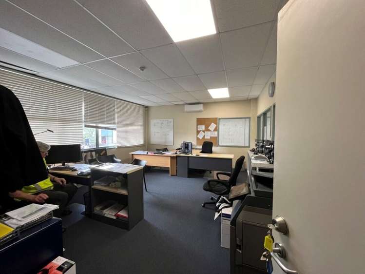 Unit L/138 Plunket Avenue Manukau_3