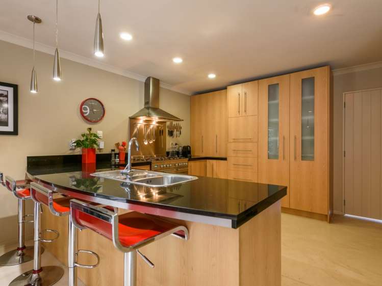 6 Rae Lane Paraparaumu Beach_11