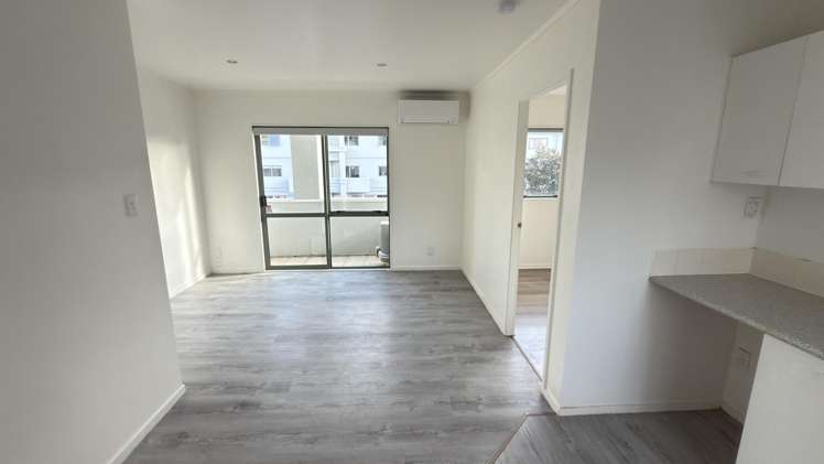 1A Harrison Road Mount Wellington_2