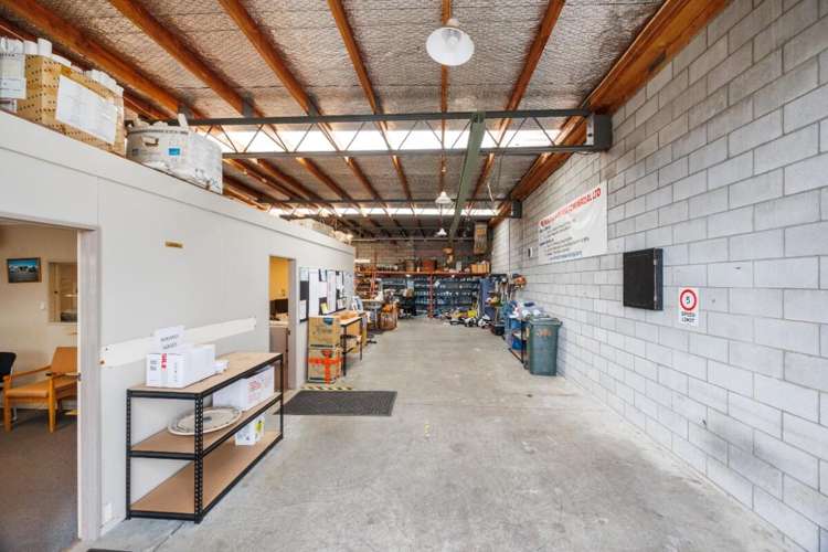 7 Tiki Place Cloverlea_15