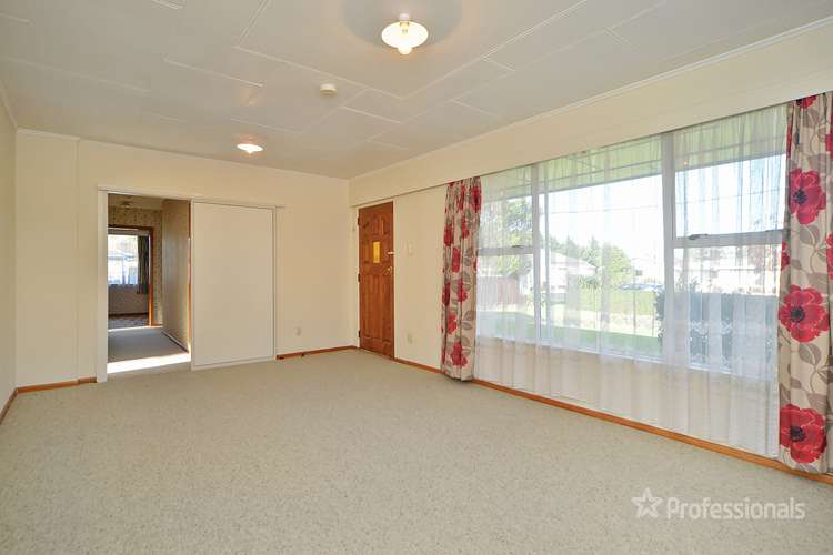 23 Hilton Road Carterton_5