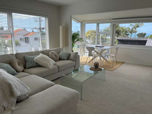 1/11 Sanders Avenue Takapuna_2