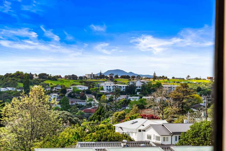 23 Pukeora Avenue Remuera_14