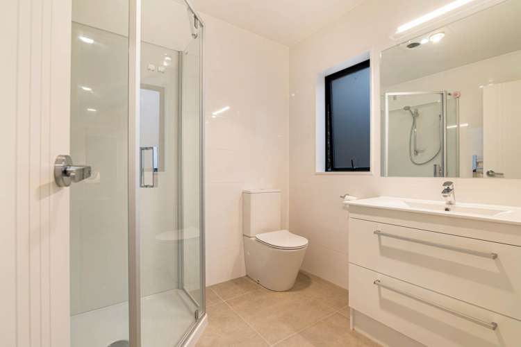 8 Tagish Way Orewa_7