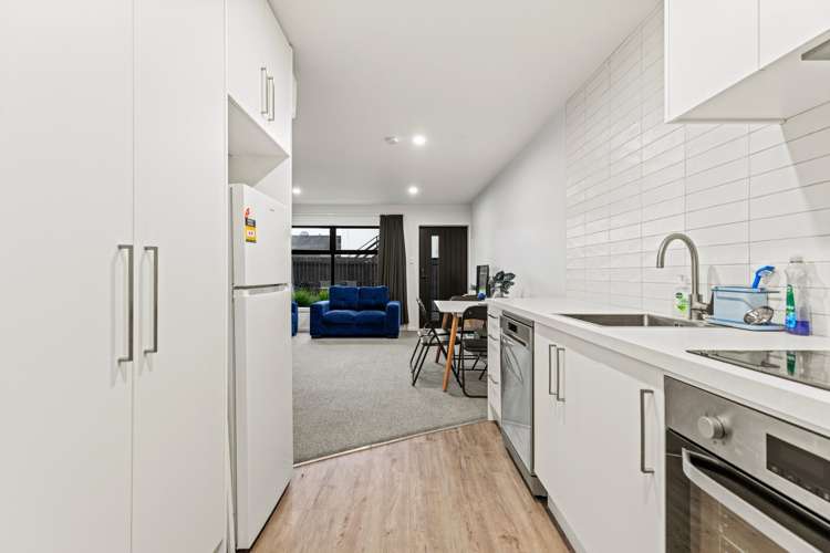 5/14 Stoneyhurst Street_3