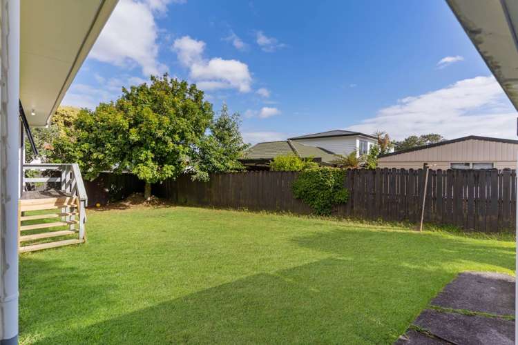 8 Zurich Place Manurewa_5