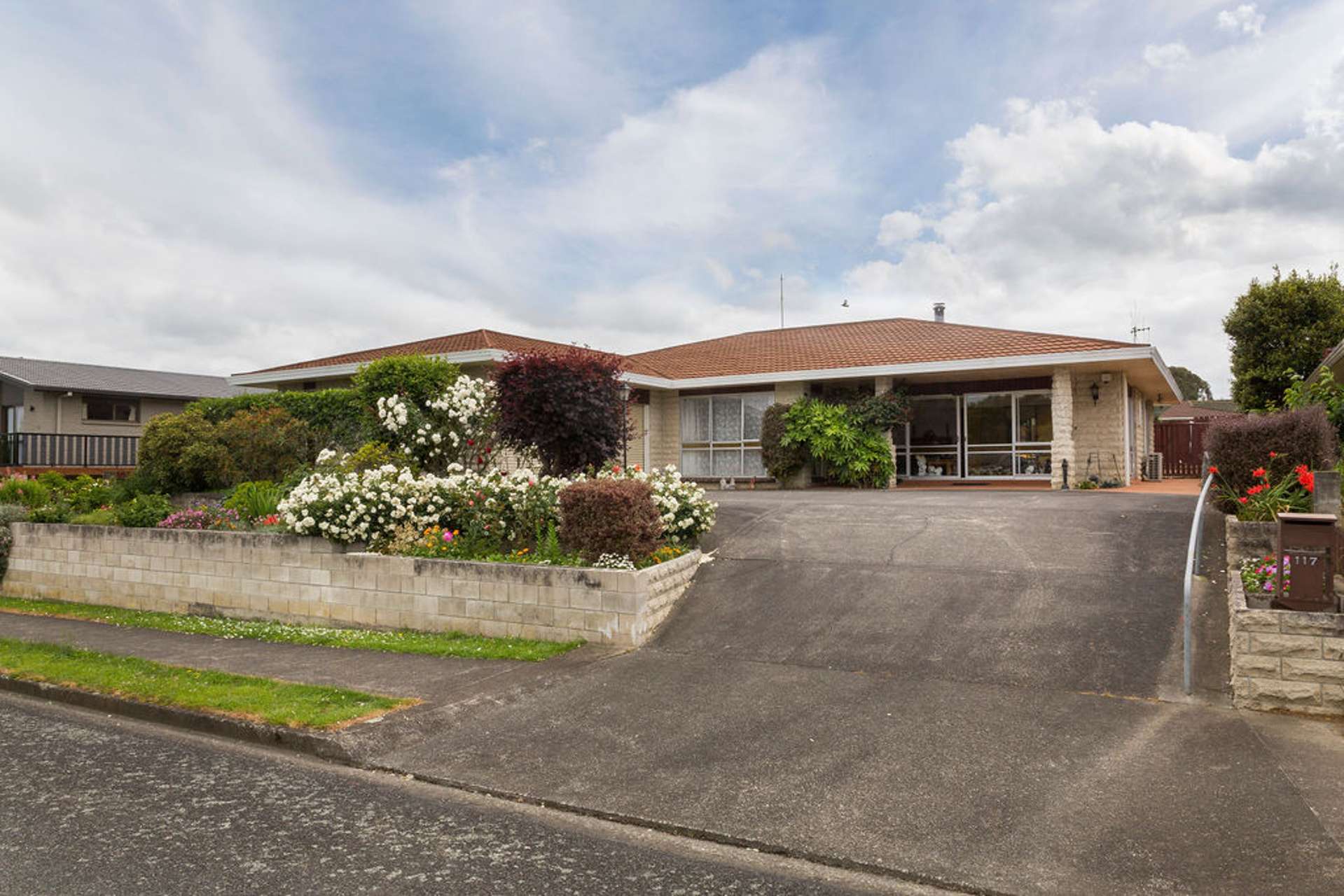 117 Guy Street Dannevirke_0