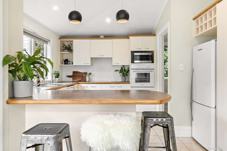 32 Woodford Road Mount Eden_8