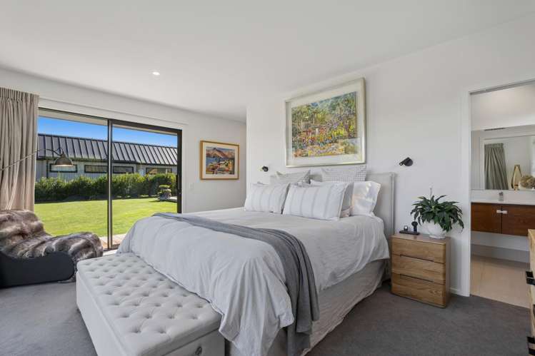 4 Durness Court Jacks Point_13