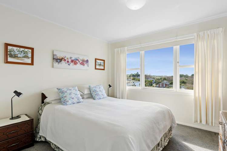11 Earle Place Acacia Bay_15