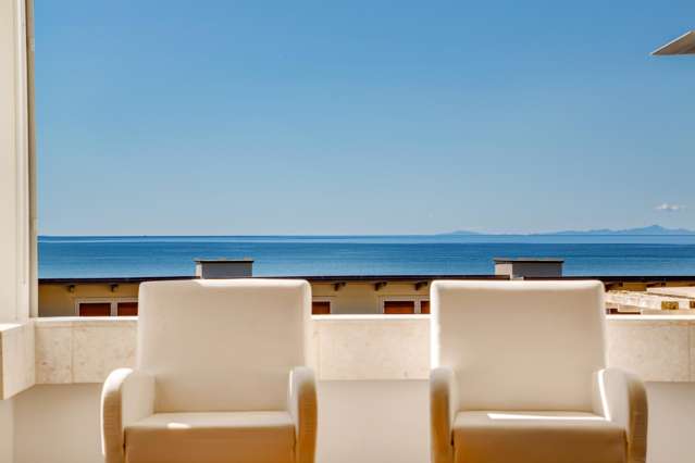 Enduring Waterfront Holding – ONETANGI