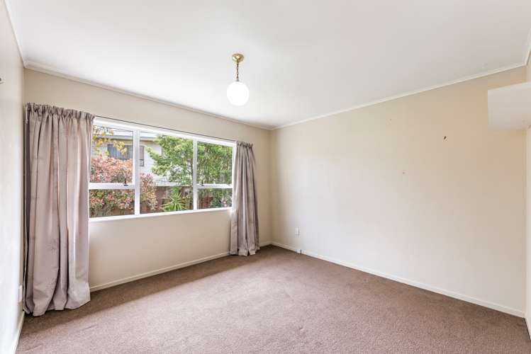 47 Leicester Street Stoke_14