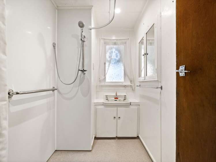 63 Hocken Street Kenmure_12