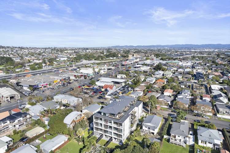 B02/9 Walmer Road Point Chevalier_11