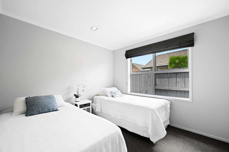 5 Hawkridge Rise Huntington_17