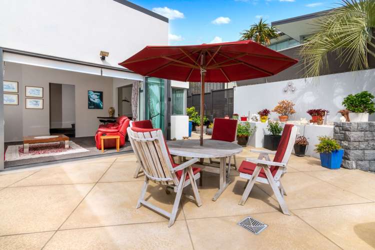 26 Courtneys West Harbour_6