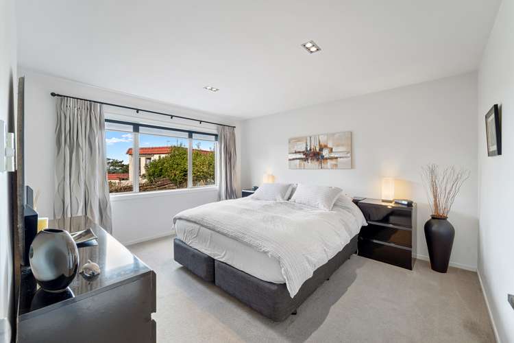 19 Robin Lane Browns Bay_6