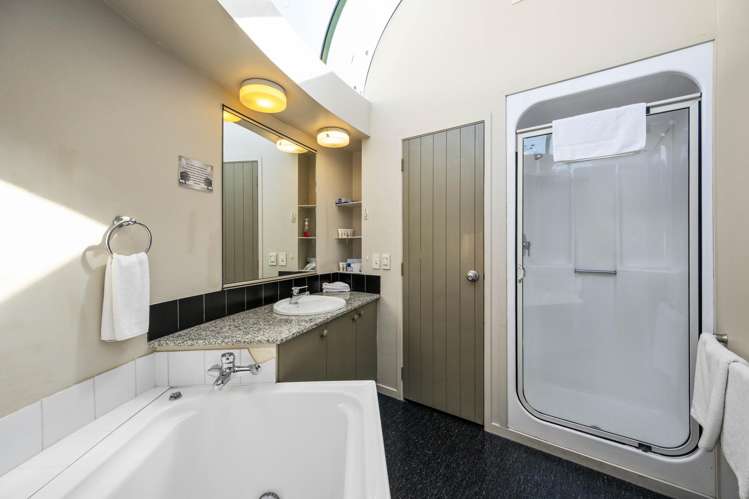 222 Green Lane West Epsom_12