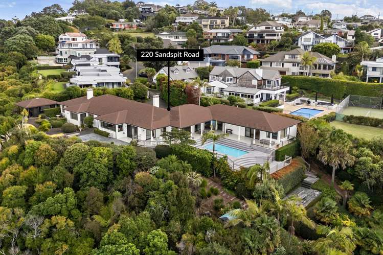 220 Sandspit Road Shelly Park_1