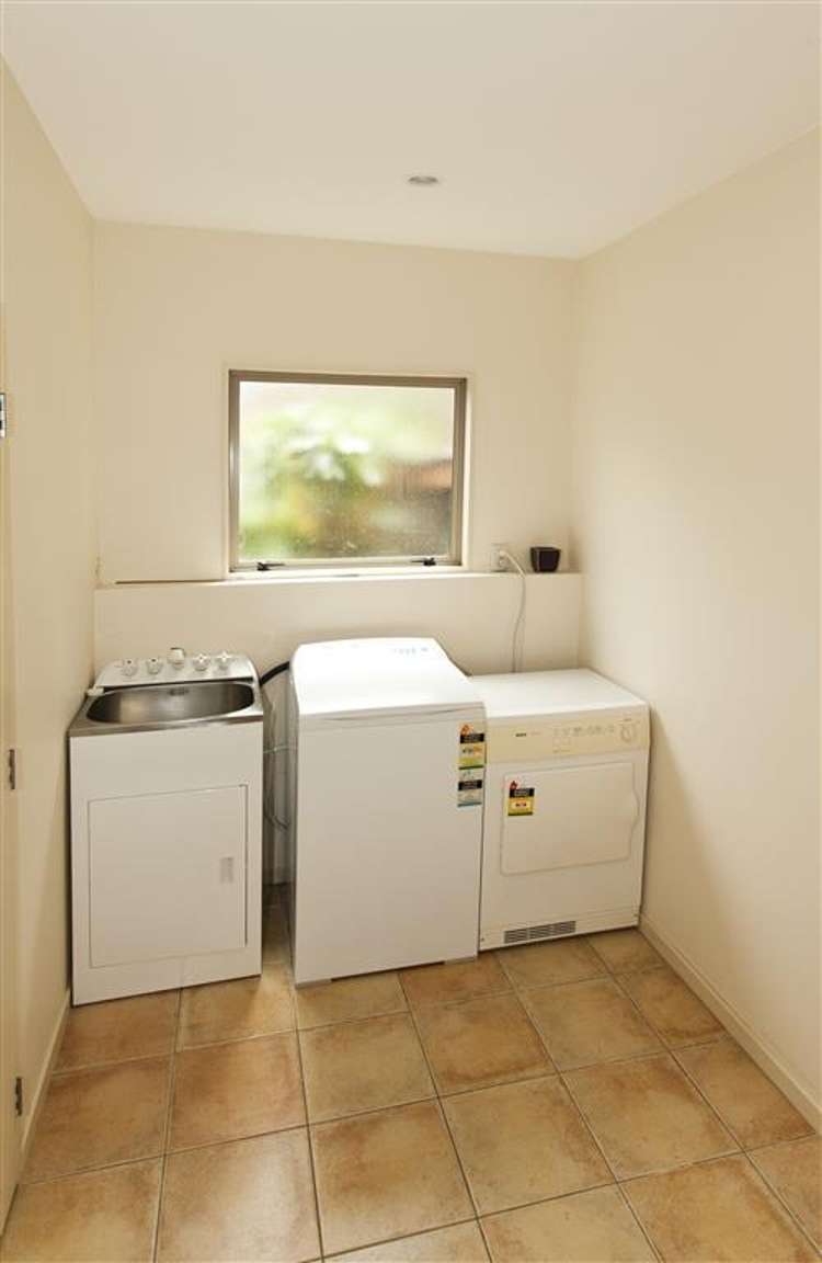 8 Scarboro Terrace Murrays Bay_8