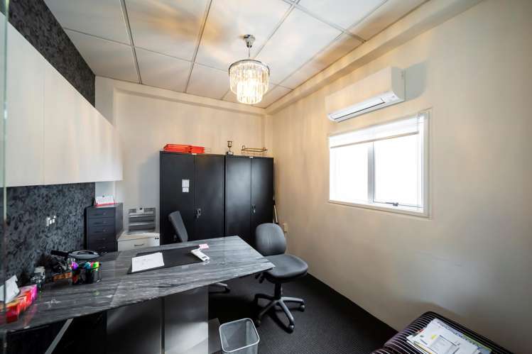 127 Devon Street East New Plymouth_3