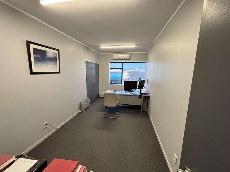 208 Main Highway Otaki_5