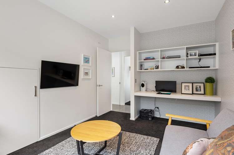 48 Office Road Merivale_21