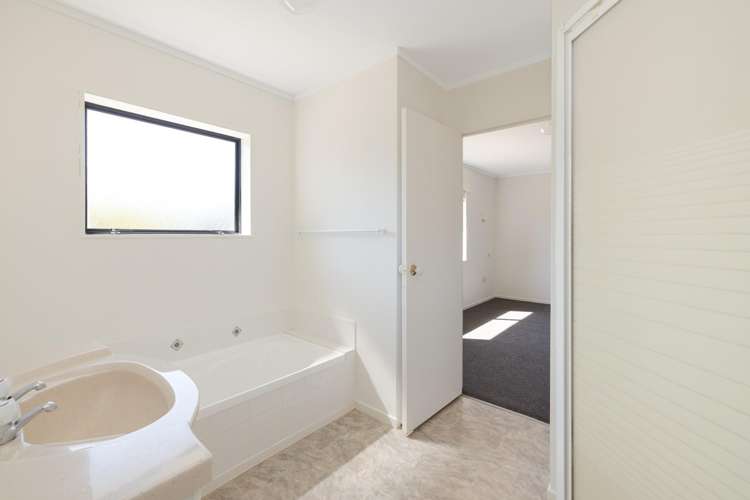 16 Oleander Lane Mount Maunganui_17