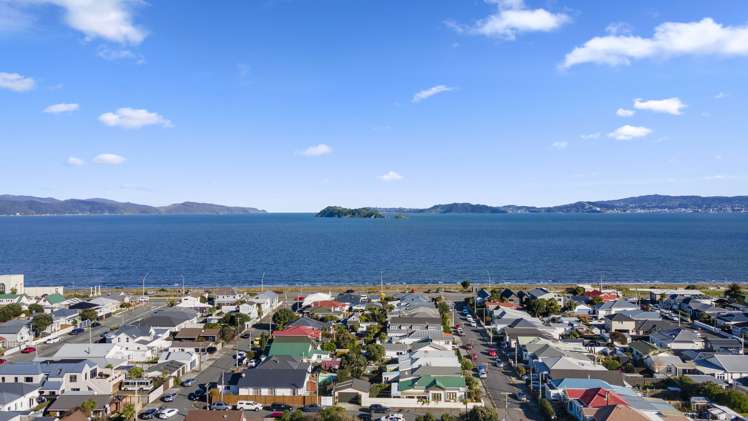 44 Beach Street Petone_31