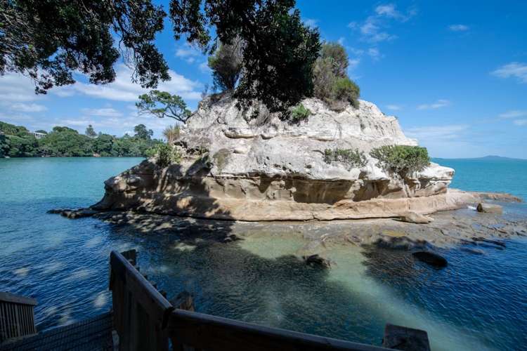 24 Pohutukawa Road Beachlands_33