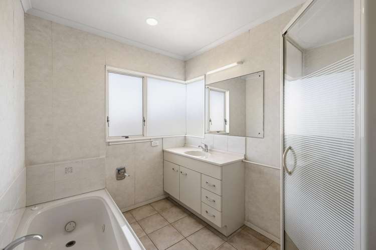 1 Tui Street Mt Maunganui_12