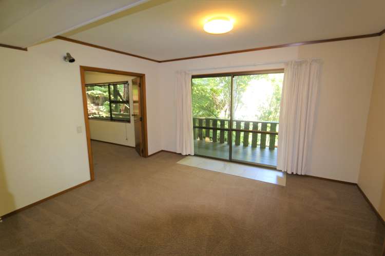 15 Miha Road Titirangi_7