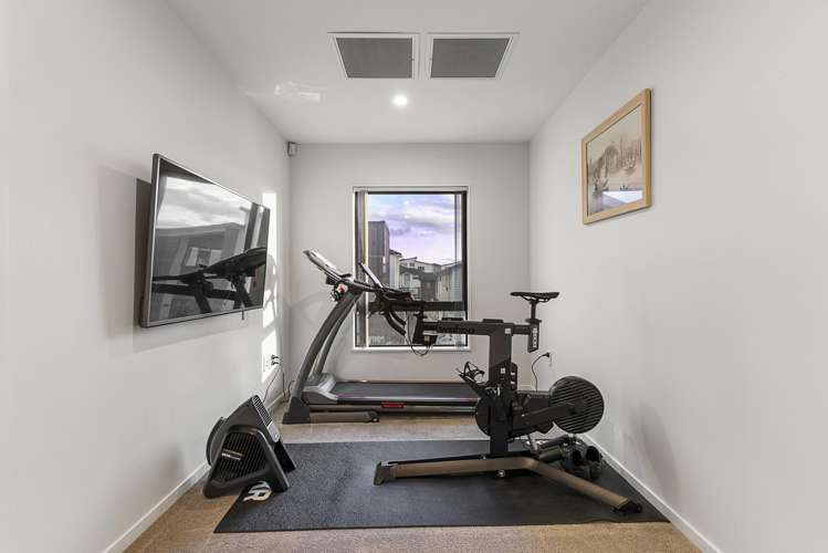 6 Teoteo Place Flat Bush_9