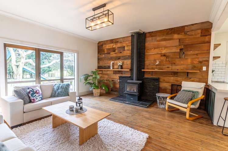 160 Cemetery Road Whatawhata_7