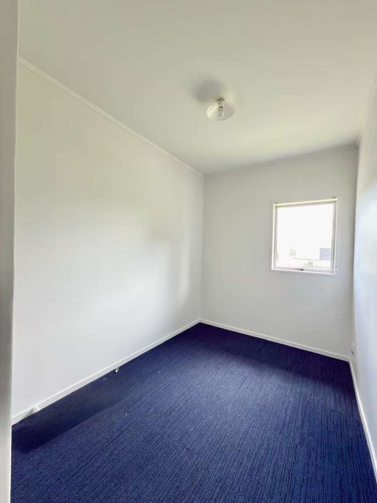 2 Carey Place Otara_7