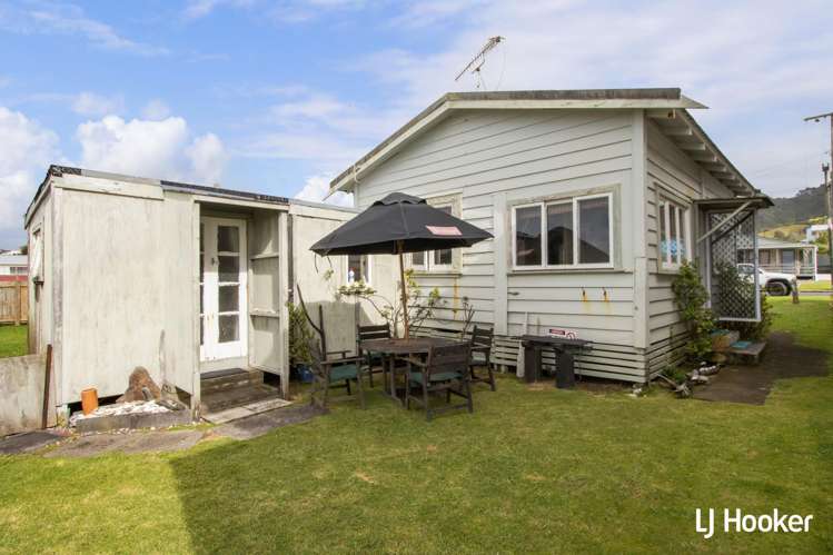 32 Beach Road Waihi Beach_9