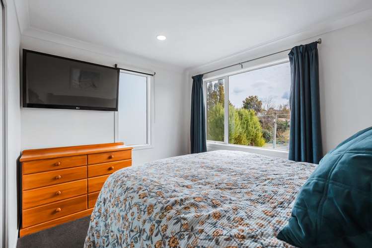 87 Taharepa Road Hilltop_13