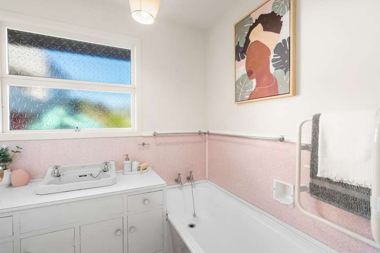 304 Cannon Hill Crescent Mount Pleasant_27