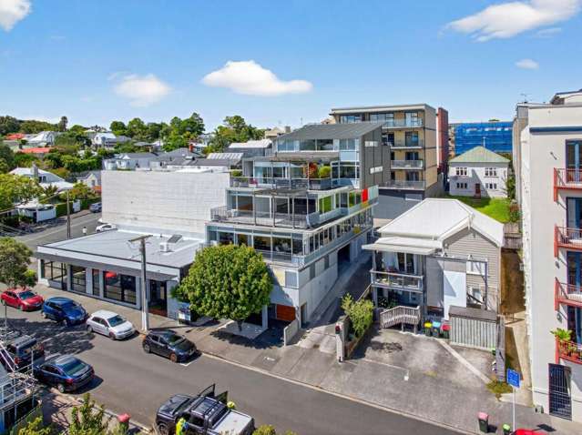 Private Ponsonby Office with views