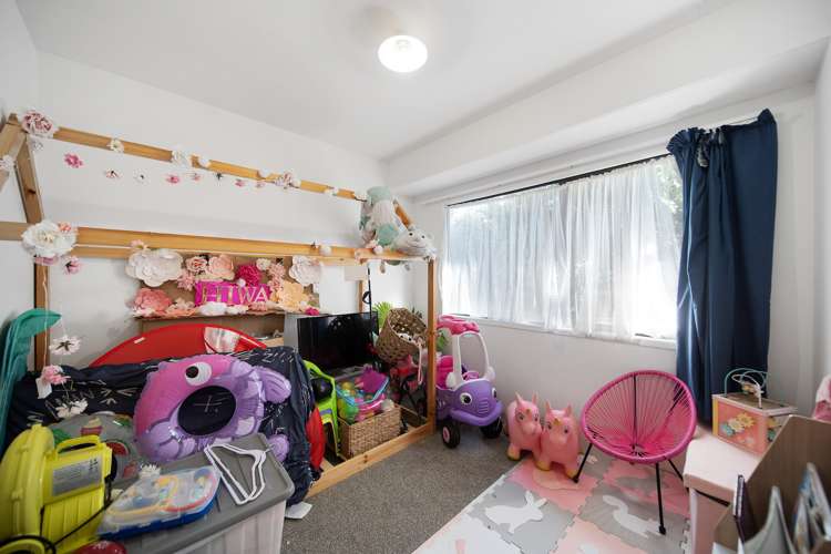 2/36 Convair Crescent Mangere_8