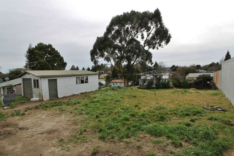 17 Esk Crescent Tokoroa_8