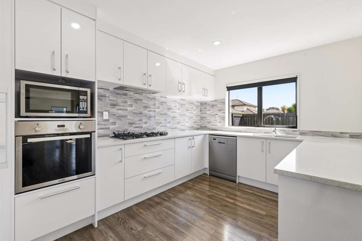 118 Hall Avenue_2