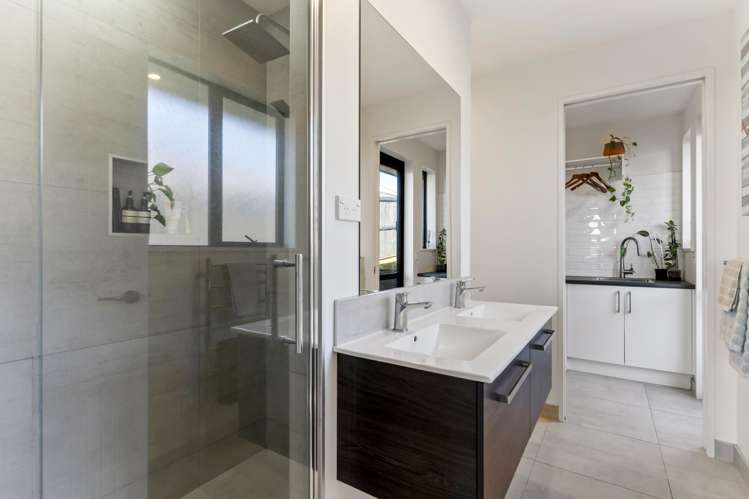 61 Lisle Farm Drive Pukekohe_21