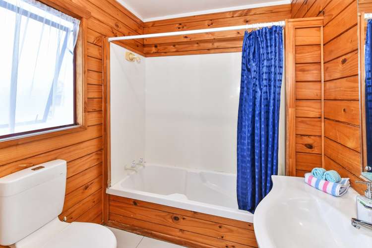 1/2 Lyell Court Clover Park_8