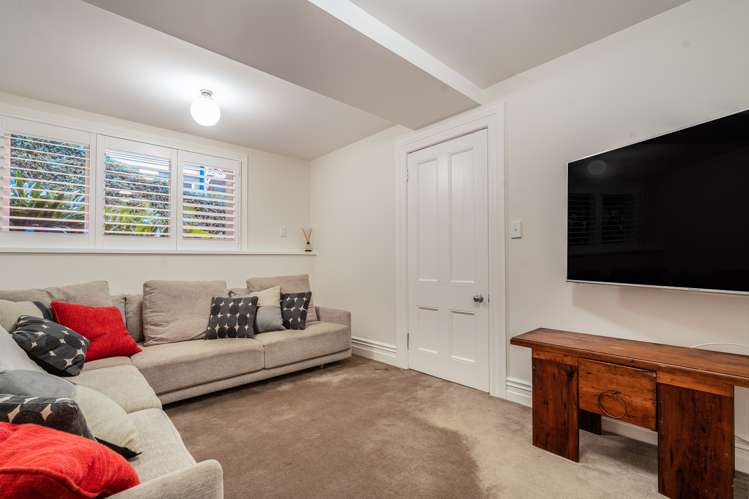 36 Albert Road Devonport_16