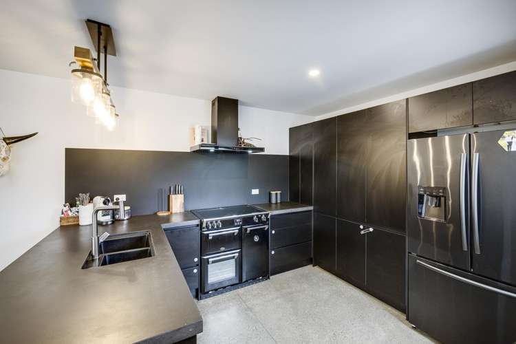 733 Ngaio Street Mahora_6