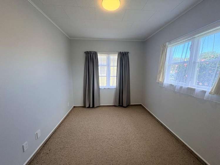605 Mairangi Street Mahora_13