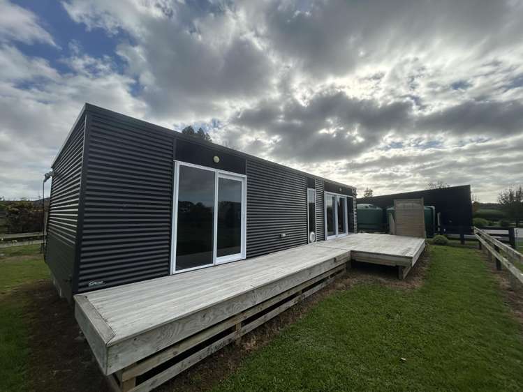 2/164B Gordonton Road_0