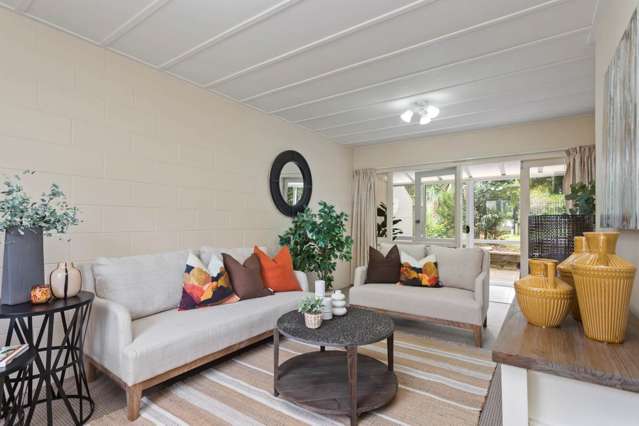 52 i Pilkington Road Panmure_1